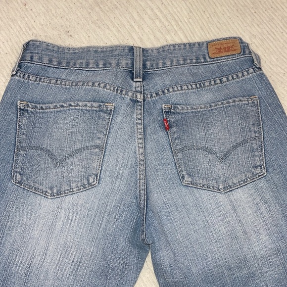 Levi 553 - Picture 5 of 5